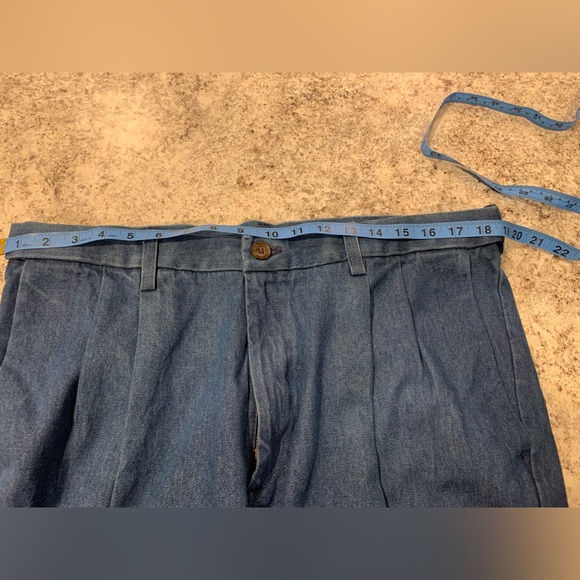 Haggar Men's Pleat & Flat Front Denim classic fit 36W X 32L - Picture 13 of 16